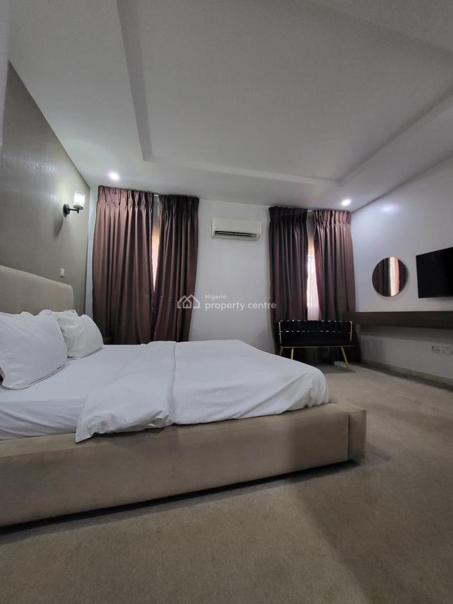 Luxury 3 Bedroom Apartment, Area 2, Garki, Abuja, Flat / Apartment Short Let