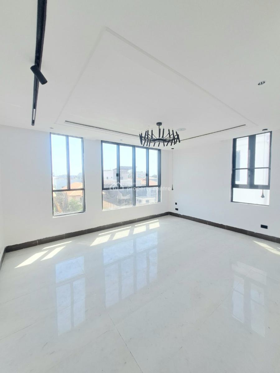 Beautifully Finished 5 Bedroom Detached with Bq, Lekki Phase 1, Lekki, Lagos, Detached Duplex for Sale