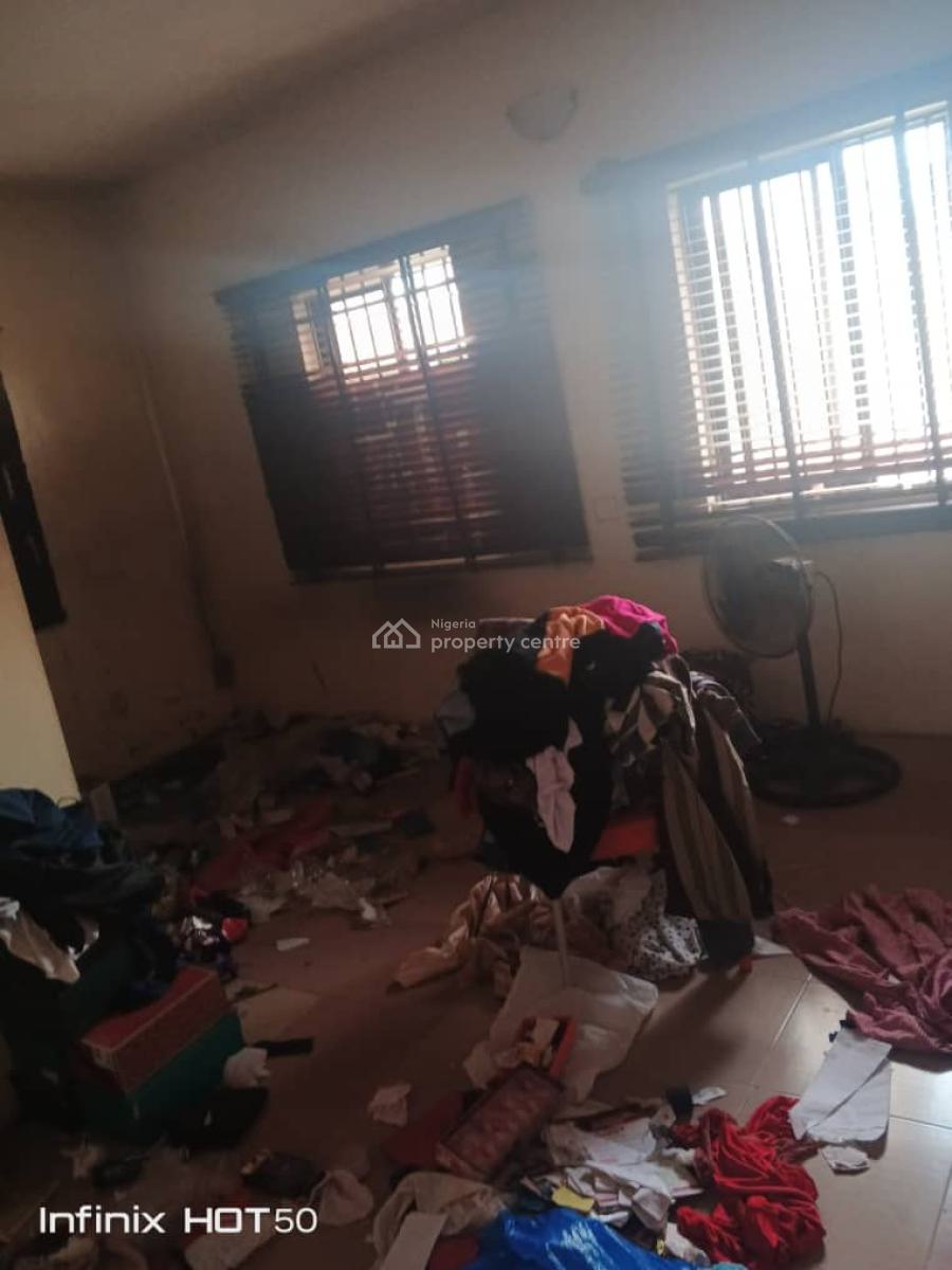 Luxury 3 Bedroom Apartment, Omole Phase 2, Ikeja, Lagos, Flat / Apartment for Rent