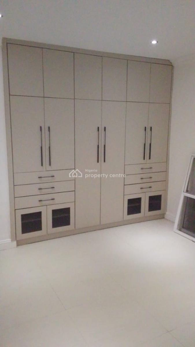 Fully Serviced Spacious 3 Bedroom Flat, Ikoyi, Lagos, Flat / Apartment for Rent