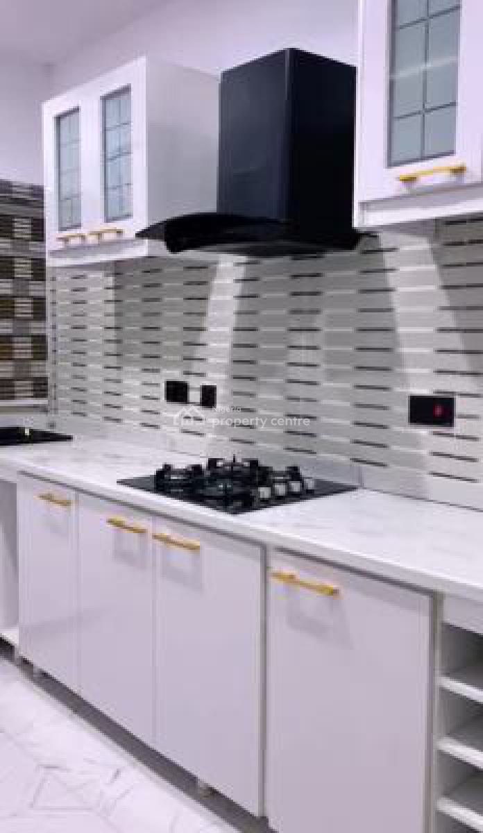 Serviced Fully Furnished 3 Bedroom Maisonette House, Cyberville Estate, Ikate Elegushi, Lekki, Lagos, Terraced Duplex for Rent