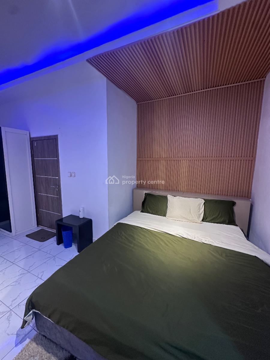 Fully Furnished 2 Bedroom Apartment, Whitesand Beach Estate, Ologolo, Lekki, Lagos, Flat / Apartment Short Let