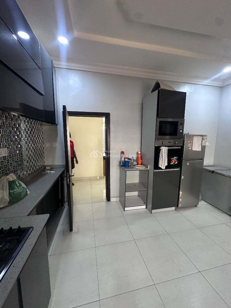Luxury 3 Bedroom Penthouse, Ologolo, Lekki, Lagos, Flat / Apartment for Sale