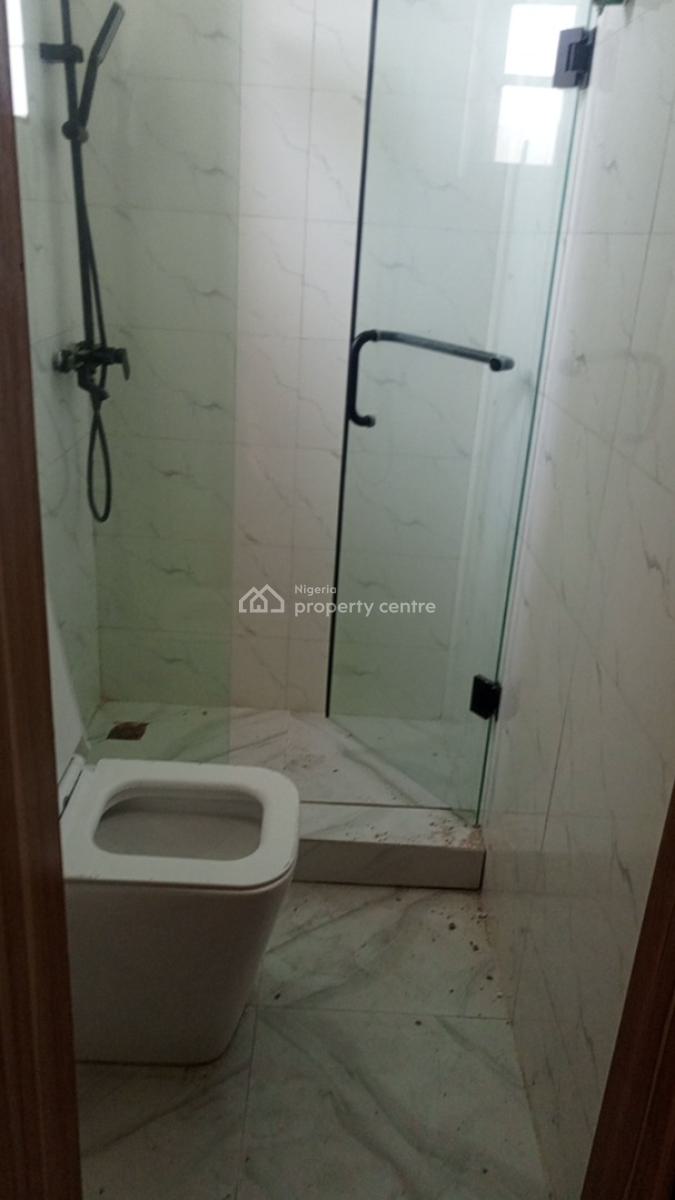 Luxury Mini Flat, Jeff Vwede Street, Alpah Beach Road, Atlantic View Estate, Igbo Efon, Lekki, Lagos, Mini Flat (room and Parlour) for Rent