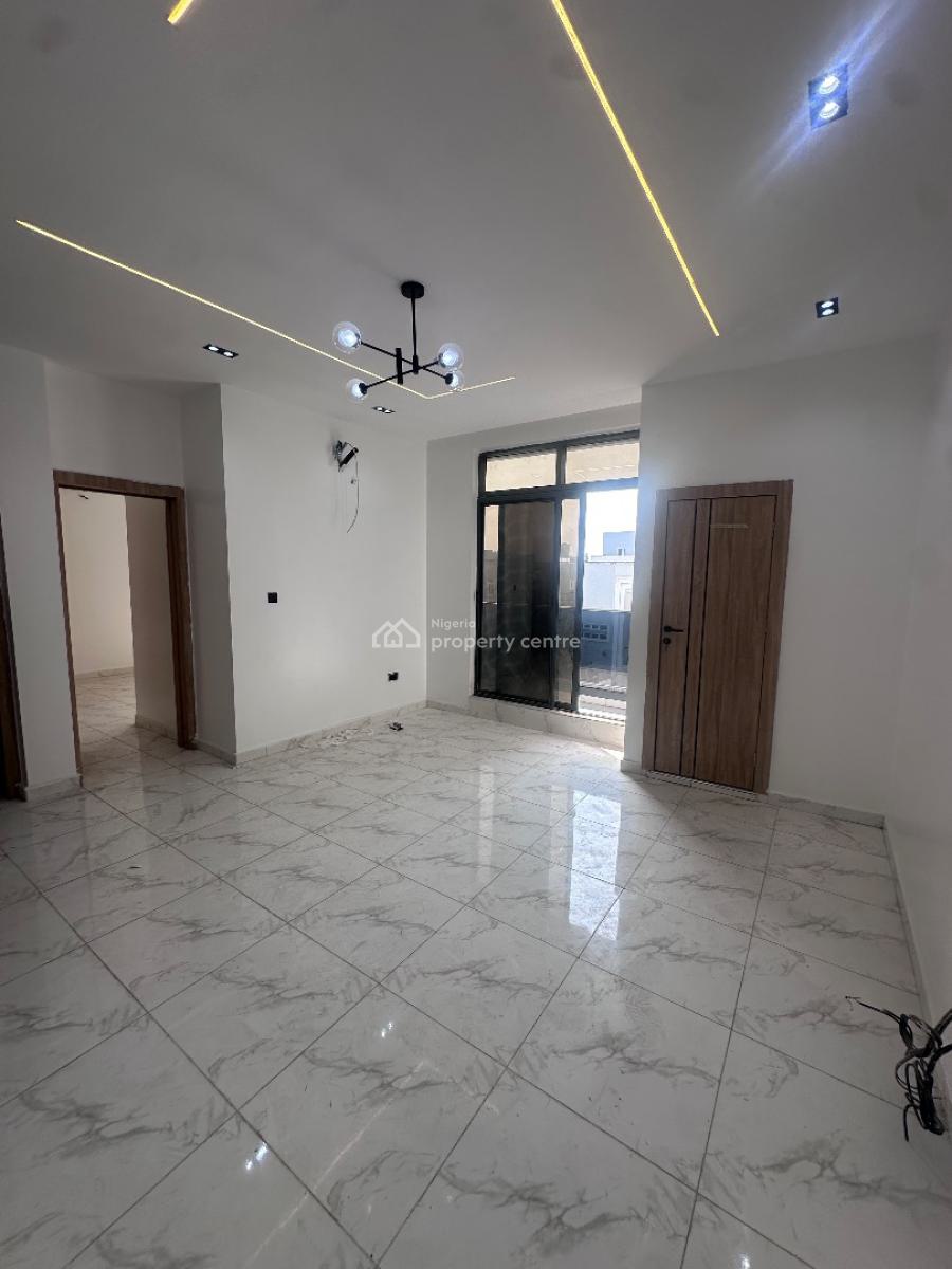 Luxury Brandnew 2bedroom Flat Upstairs, in a Secured Gated Estate, Ologolo, Lekki, Lagos, Flat / Apartment for Sale