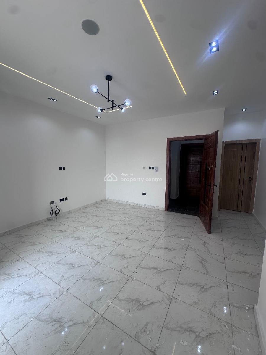Luxury Brandnew 2bedroom Flat Upstairs, in a Secured Gated Estate, Ologolo, Lekki, Lagos, Flat / Apartment for Sale
