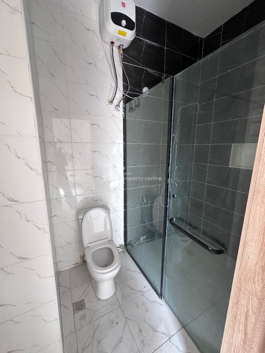 Luxury Brandnew 2bedroom Flat Upstairs, in a Secured Gated Estate, Ologolo, Lekki, Lagos, Flat / Apartment for Sale