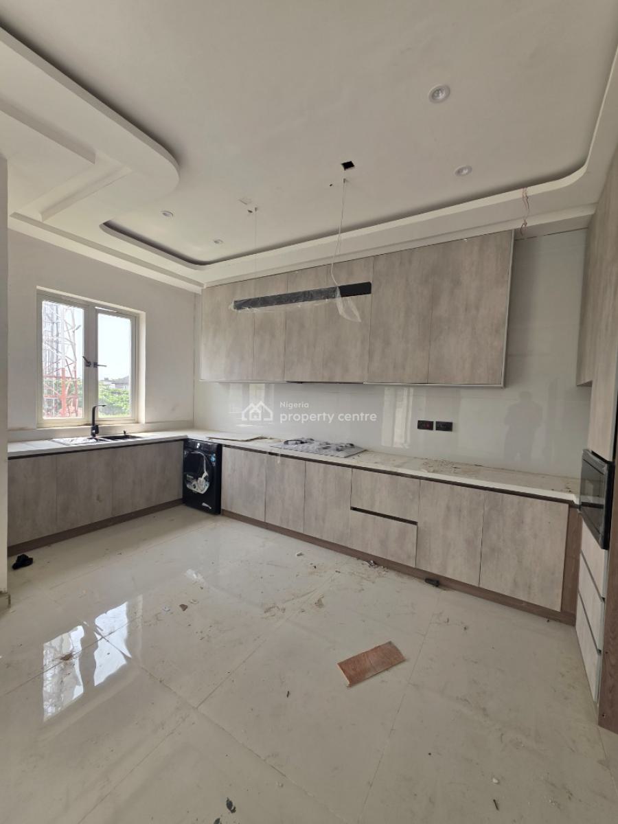 Luxury 2 Bedroom Maisonette in a Strategic Location, Lekki Phase 1, Lekki, Lagos, Terraced Duplex for Sale