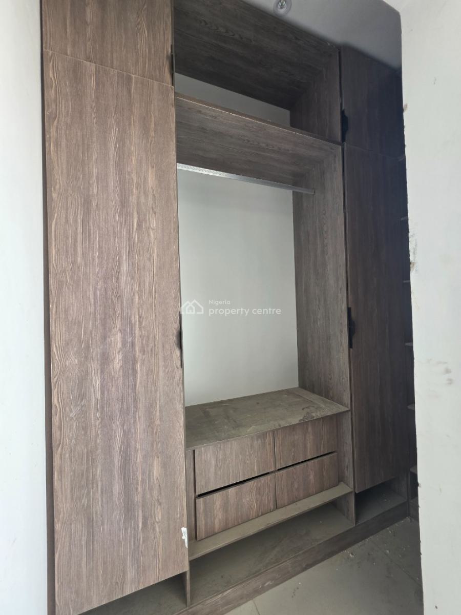 Luxury 2 Bedroom Maisonette in a Strategic Location, Lekki Phase 1, Lekki, Lagos, Terraced Duplex for Sale