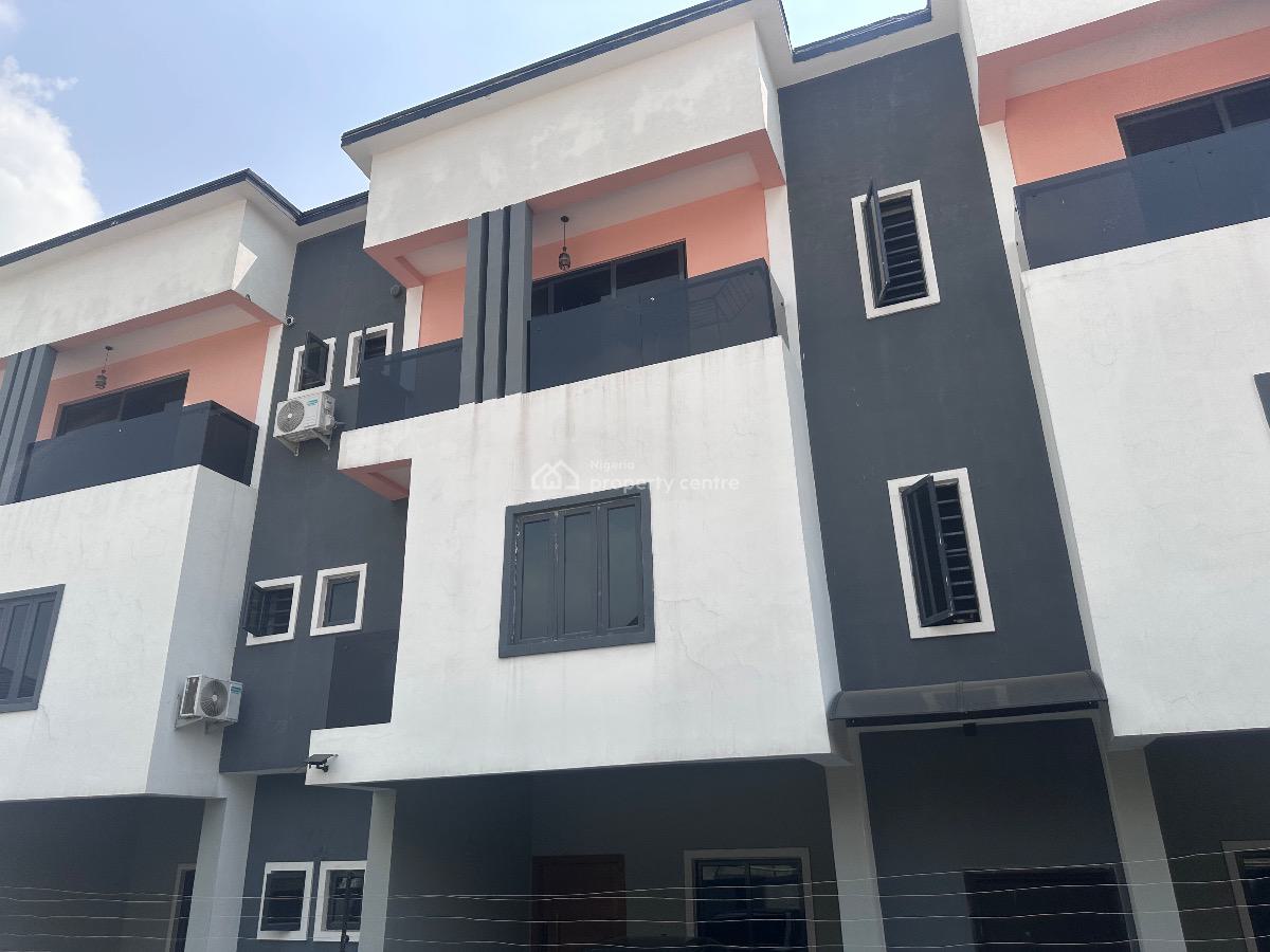 Fully Furnished/serviced Penthouse, 24/7 Power Supply, New Fullyfurnished Penthouse, Ologolo, Lekki, Lagos, Flat / Apartment for Rent
