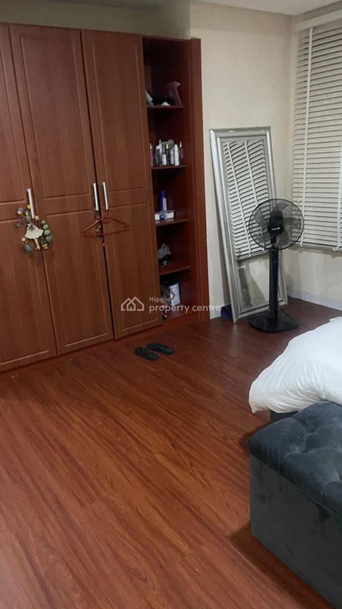 3 Bedroom Apartment with Bq Swimming Pool Gym Elevator, Shoreline Drive, Ikoyi, Lagos, Flat / Apartment for Sale