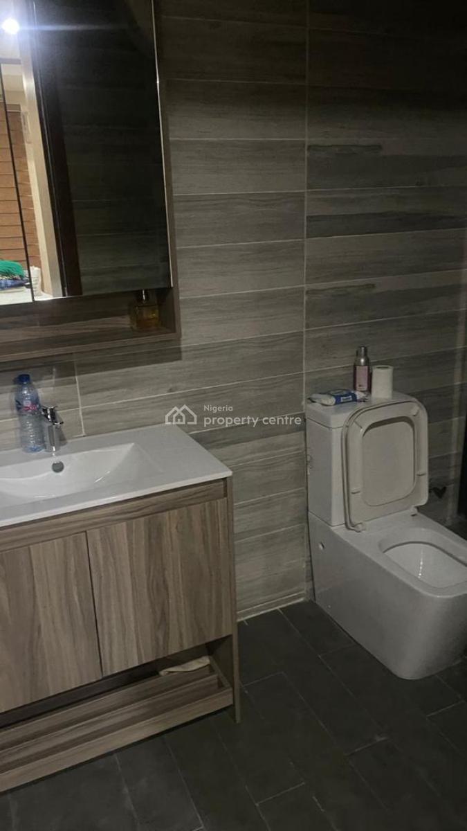 3 Bedroom Apartment with Bq Swimming Pool Gym Elevator, Shoreline Drive, Ikoyi, Lagos, Flat / Apartment for Sale