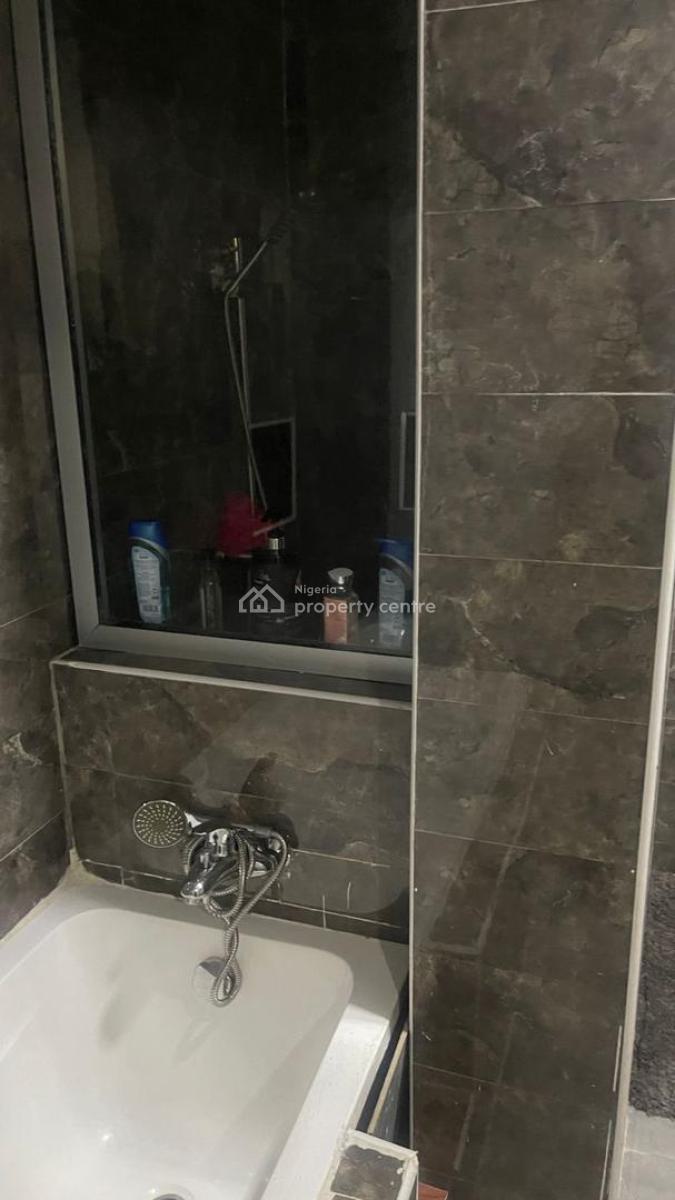 3 Bedroom Apartment with Bq Swimming Pool Gym Elevator, Shoreline Drive, Ikoyi, Lagos, Flat / Apartment for Sale