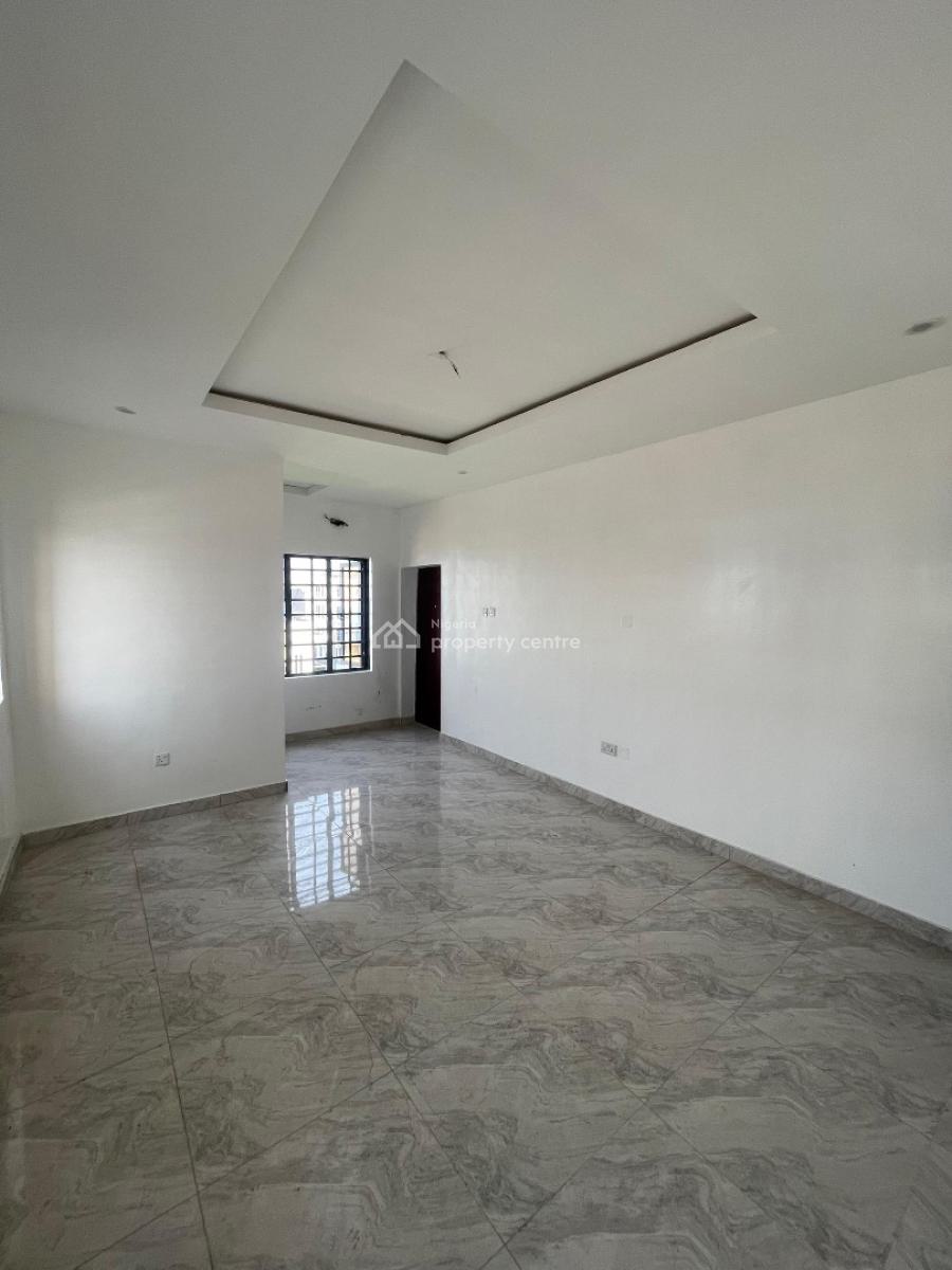 2 Bedroom Serviced Apartment, Ologolo, Lekki, Lagos, Block of Flats for Sale