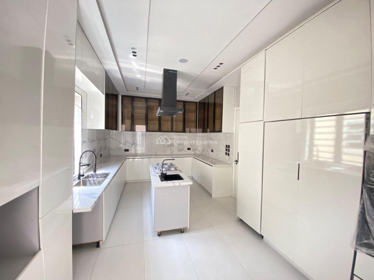 5-bedroom Luxury Detached House + Bq, Chevron Drive, Lekki, Lagos, House for Sale