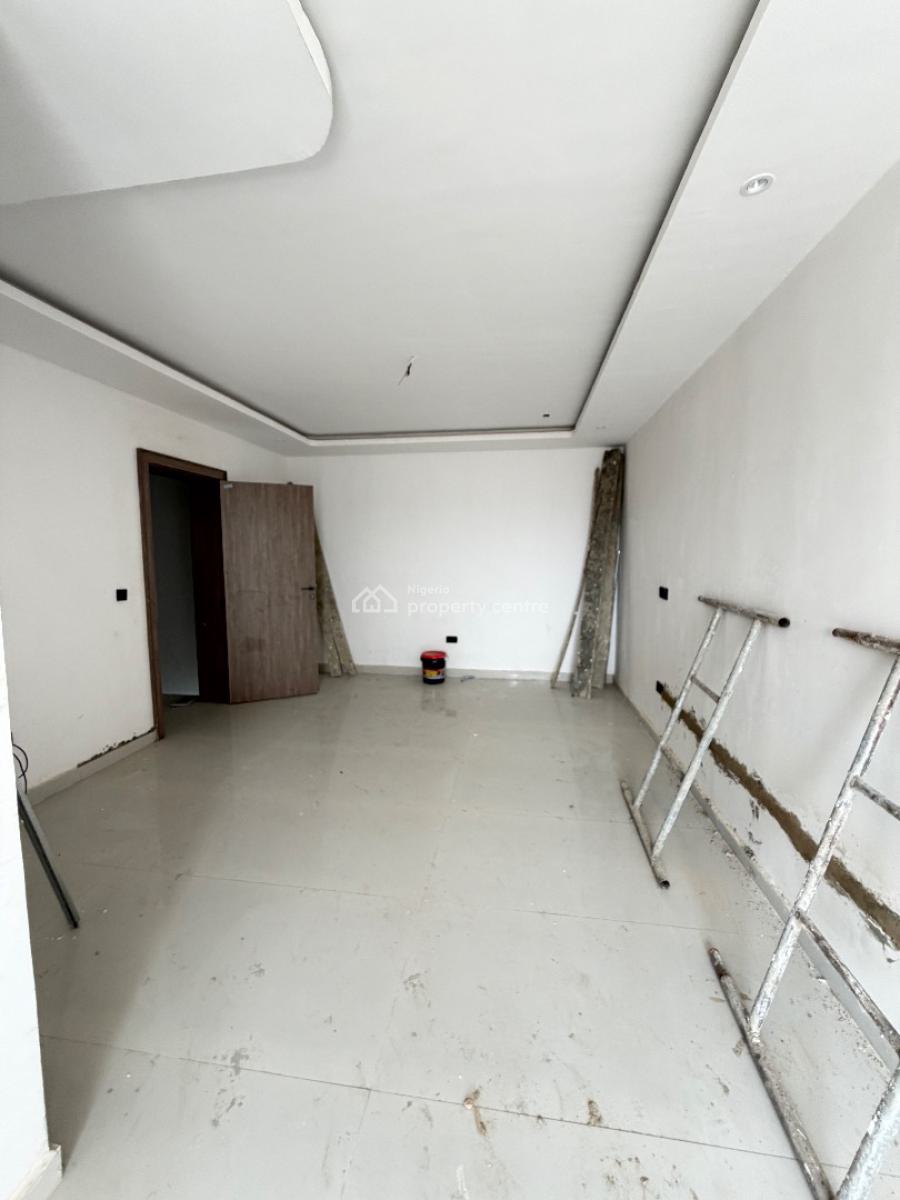 Spacious 2 Bedroom Maisonette Duplex, Lekki Phase 1, Lekki, Lagos, Terraced Duplex for Sale