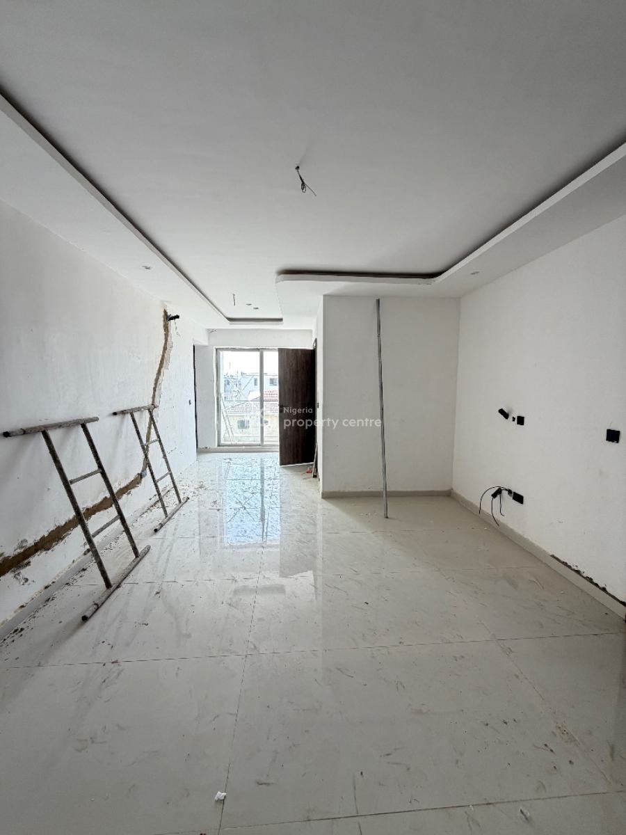 Spacious 2 Bedroom Maisonette Duplex, Lekki Phase 1, Lekki, Lagos, Terraced Duplex for Sale