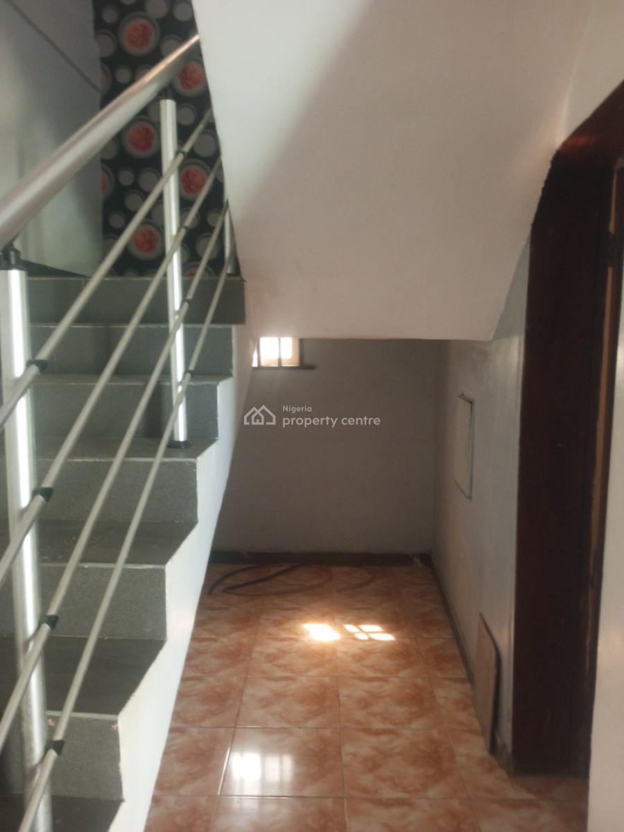 Clean and Spacious 3 Bedroom Duplex in a Secured Estate, Badore, Ajah, Lagos, Semi-detached Duplex for Rent