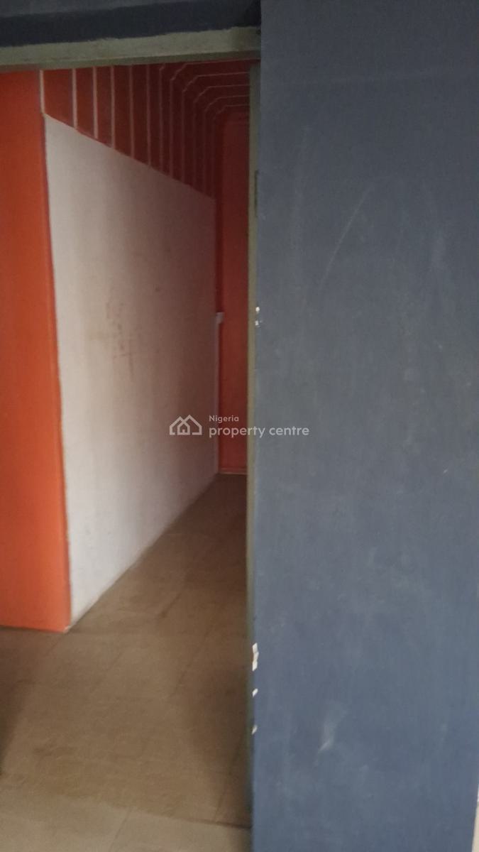 2 Bedroom Flat, Ikosi Road, Oregun, Ikeja, Lagos, Flat / Apartment for Rent
