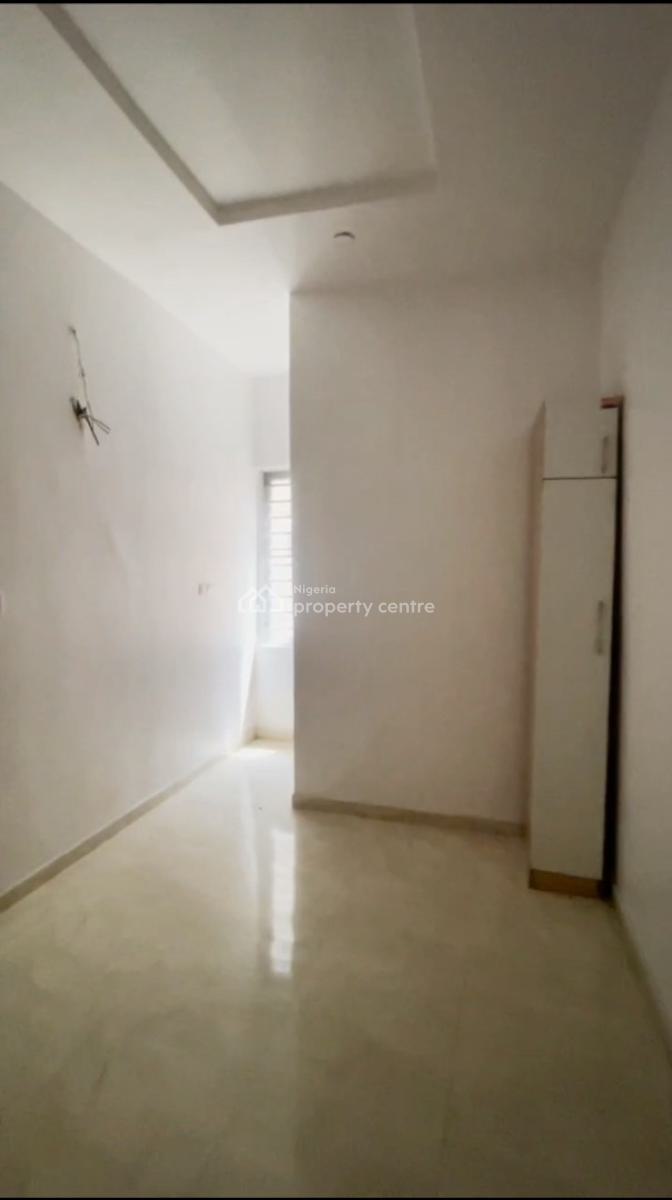 Very Decent 4 Bedroom Duplex in an Estate, Ikota, Lekki, Lagos, Terraced Duplex for Rent