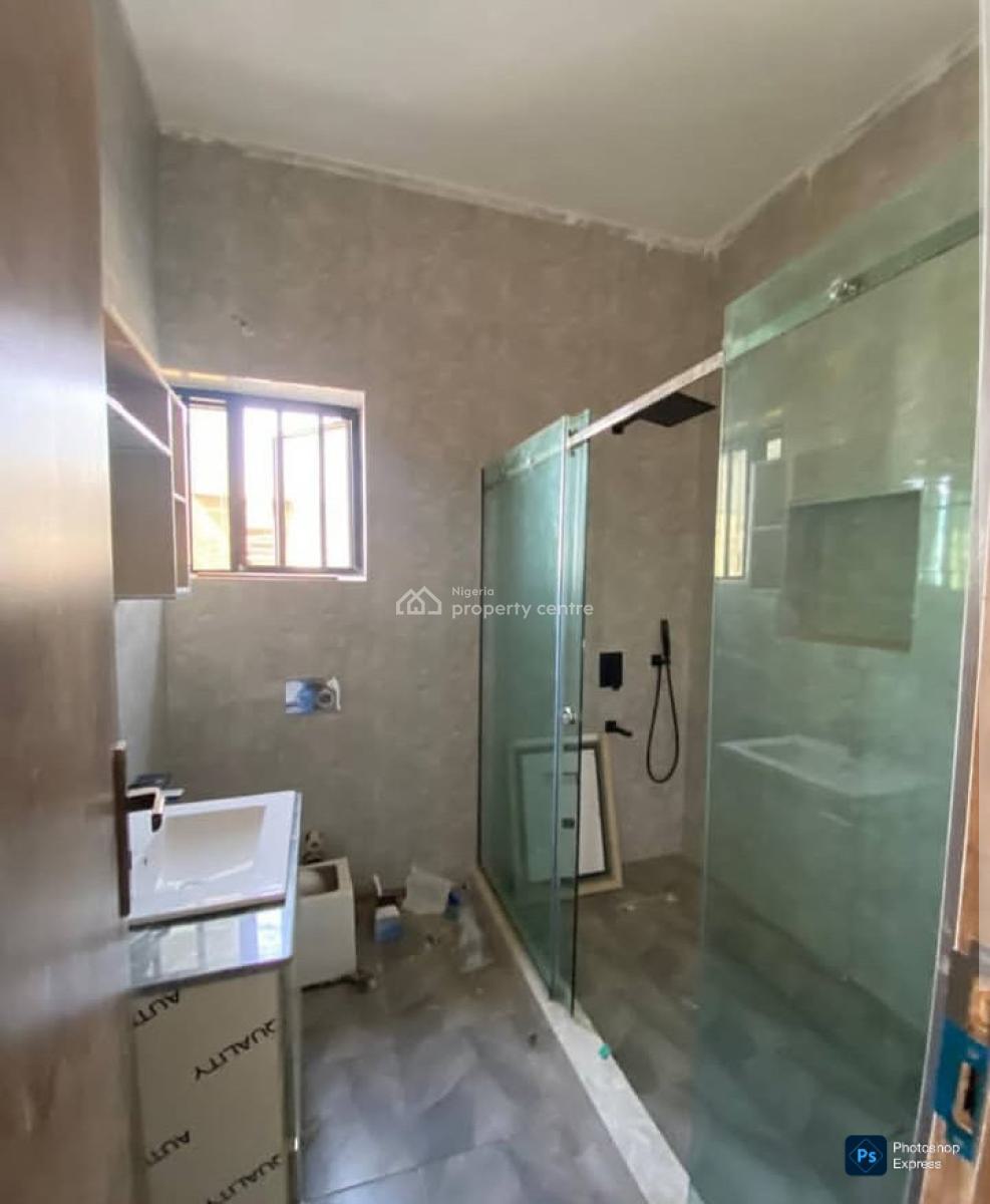 Luxurious 4 Bedroom Cool Duplex with Bq, Vgc, Lekki, Lagos, Semi-detached Duplex for Rent