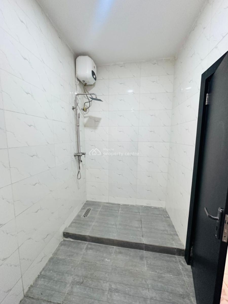 Newly Built 6 Units of 2bedroom Block of Flats, Jahi District, Jahi, Abuja, Block of Flats for Sale