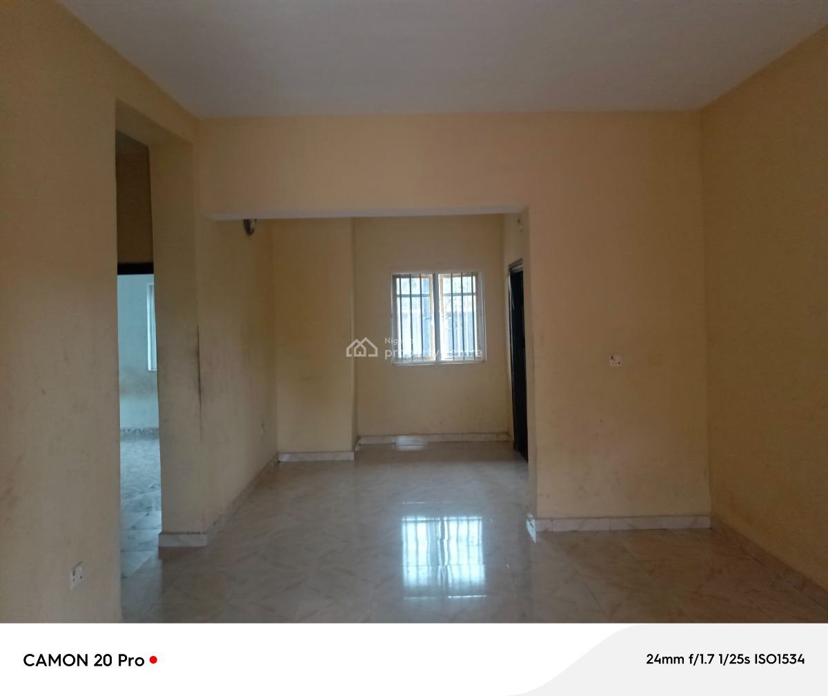 2 Bedroom Flat with 3 Toilets, Okwu Uratta, Owerri Municipal, Imo, Flat / Apartment for Rent