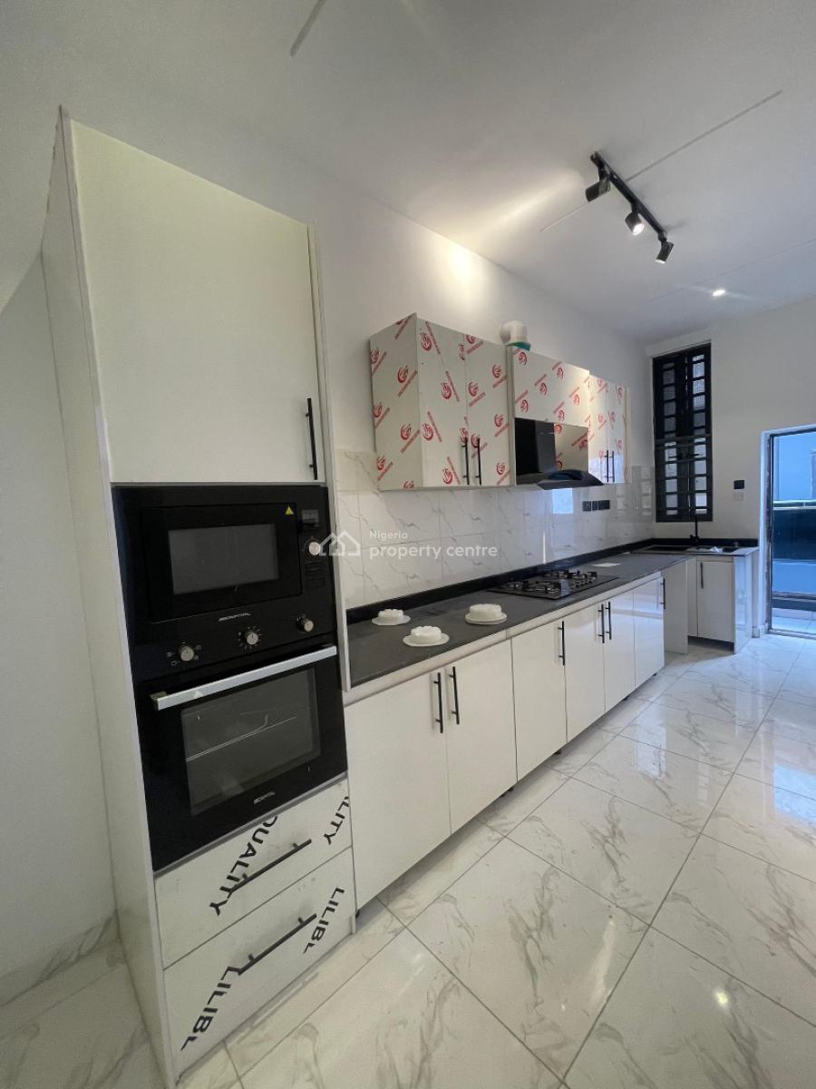 1 Bedroom Serviced Apartment, Ologolo, Lekki, Lagos, Flat / Apartment for Sale