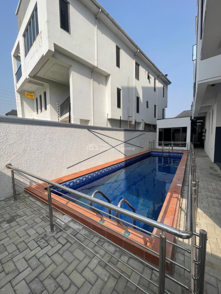 1 Bedroom Serviced Apartment, Ologolo, Lekki, Lagos, Flat / Apartment for Sale