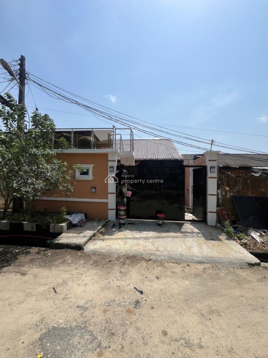 3 Bedroom Bungalow, Adesanya, Lekki, Lagos, Flat / Apartment for Rent