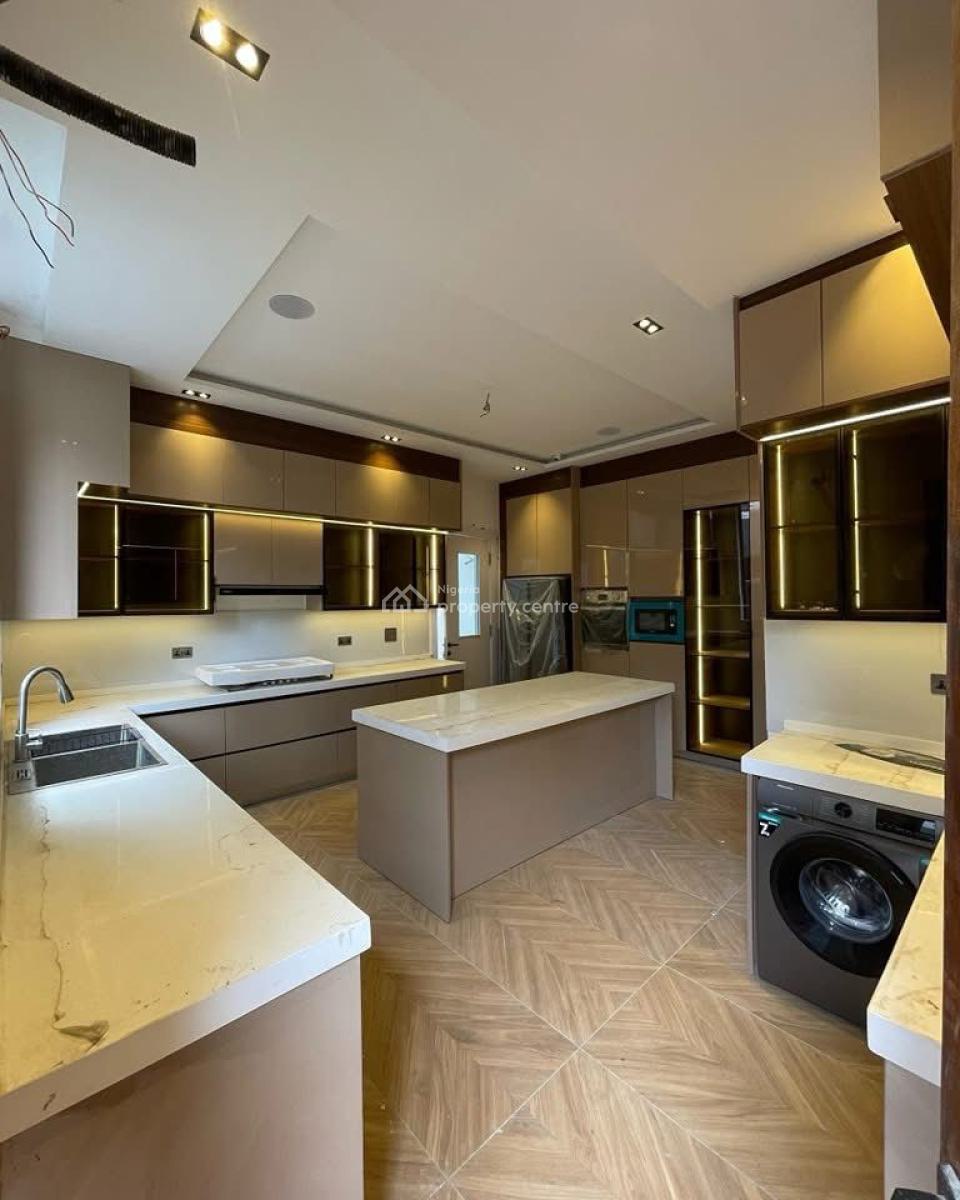 Contemporary 5 Bedroom Fully Detached Duplex with 2 Room Bq., Lekki Phase 1, Lekki, Lagos, Detached Duplex for Sale