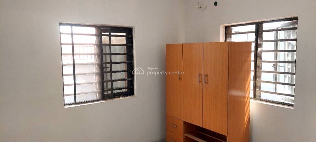Decent 2 Bedroom Apartment, Ajao Estate, Isolo, Lagos, Flat / Apartment for Rent