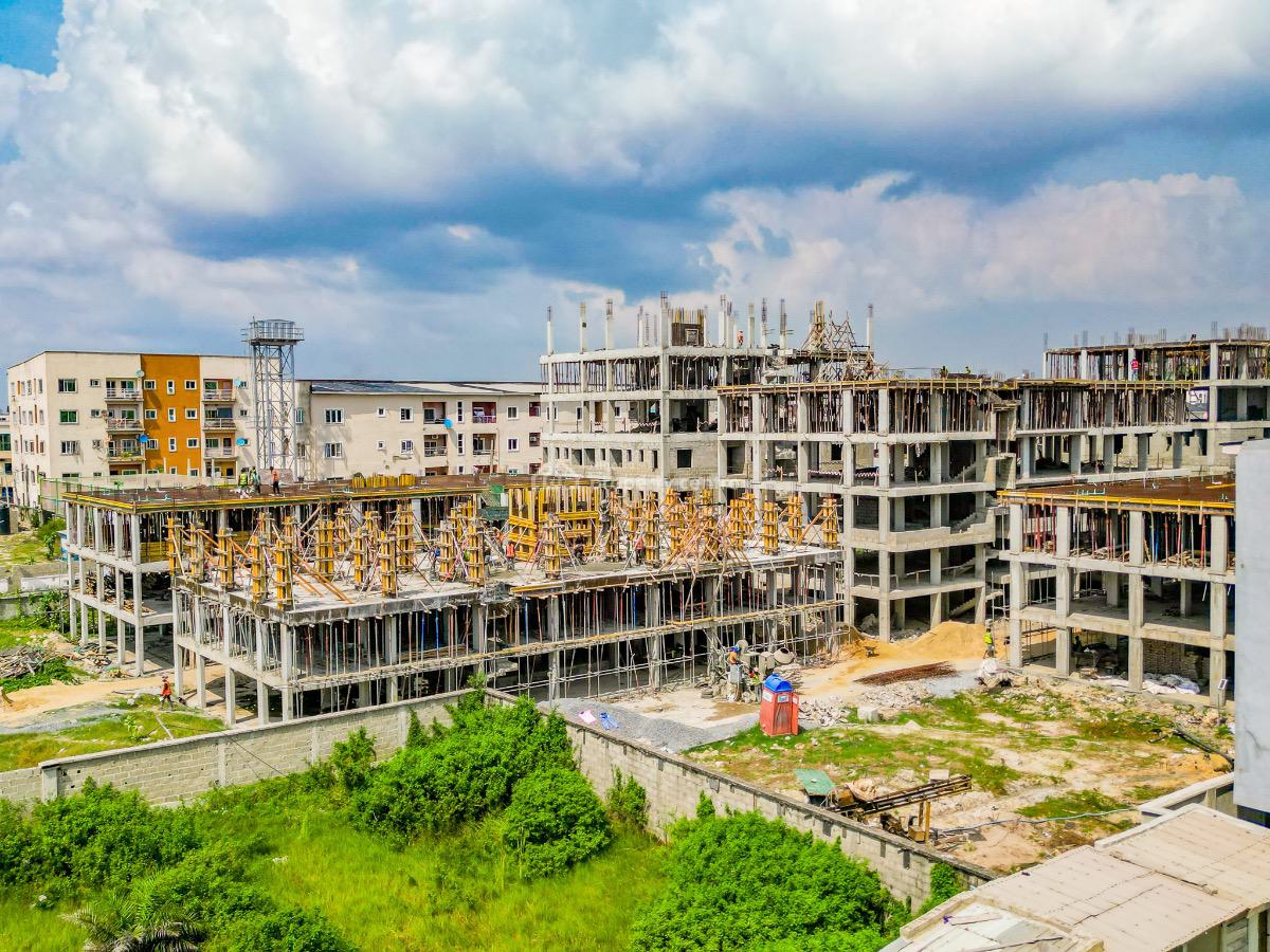 Luxury 3 Bedroom Maisonette, Horizon Ville Estate, Coastal Road, Ikate, Lekki, Lagos, Block of Flats for Sale