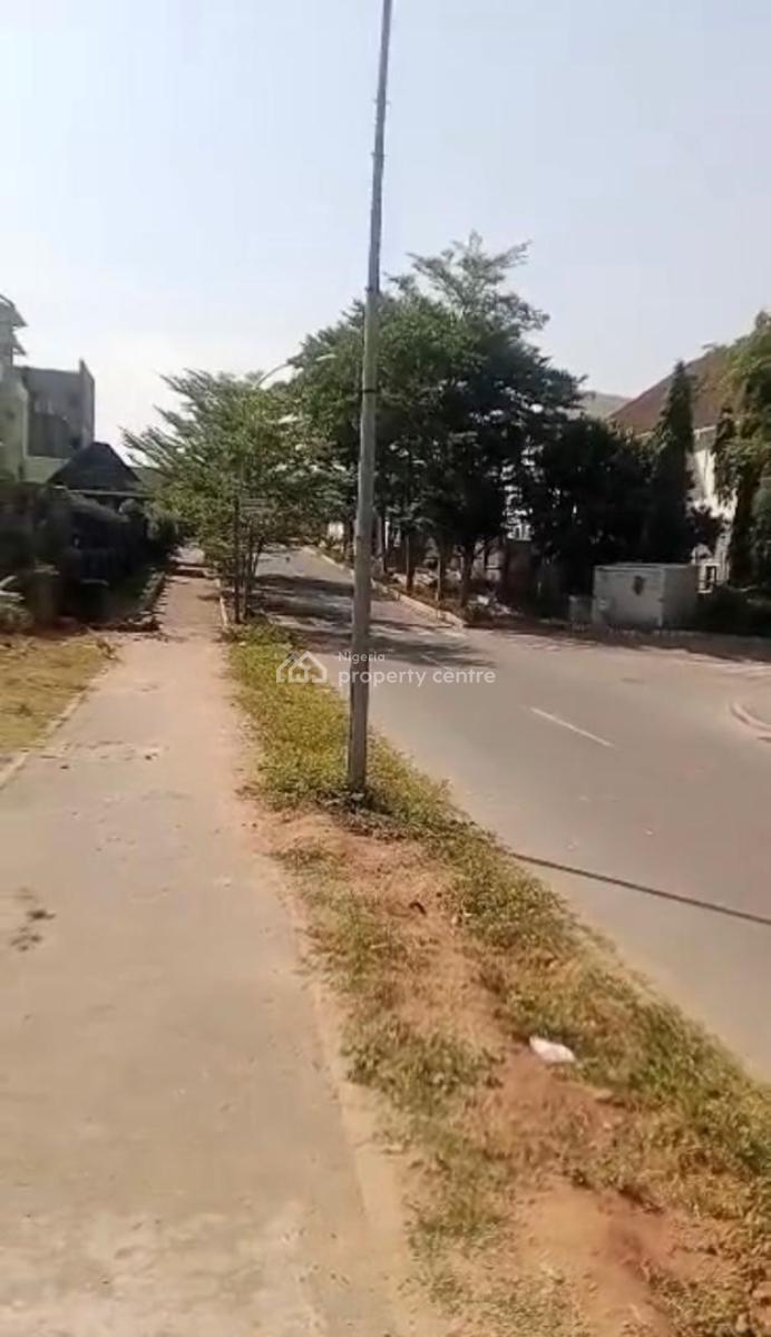 1,800sqm, Residential, C of O, Tarred Road, Guzape Main, Guzape District, Abuja, Residential Land for Sale