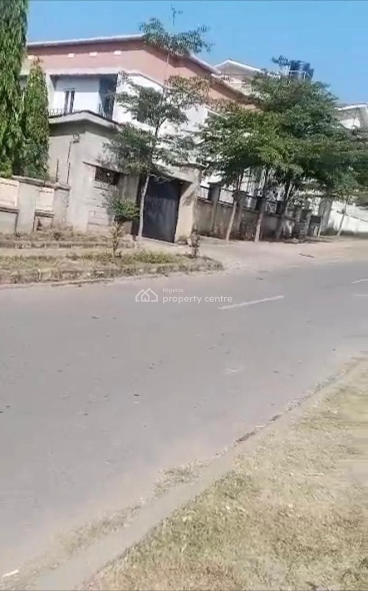1,800sqm, Residential, C of O, Tarred Road, Guzape Main, Guzape District, Abuja, Residential Land for Sale