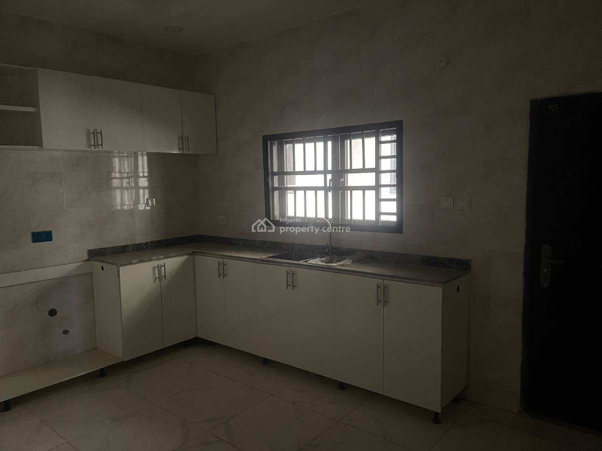 Upstairs Brand New Two Bedroom Flat, Fo1 Layout, Kubwa, Abuja, Flat / Apartment for Sale