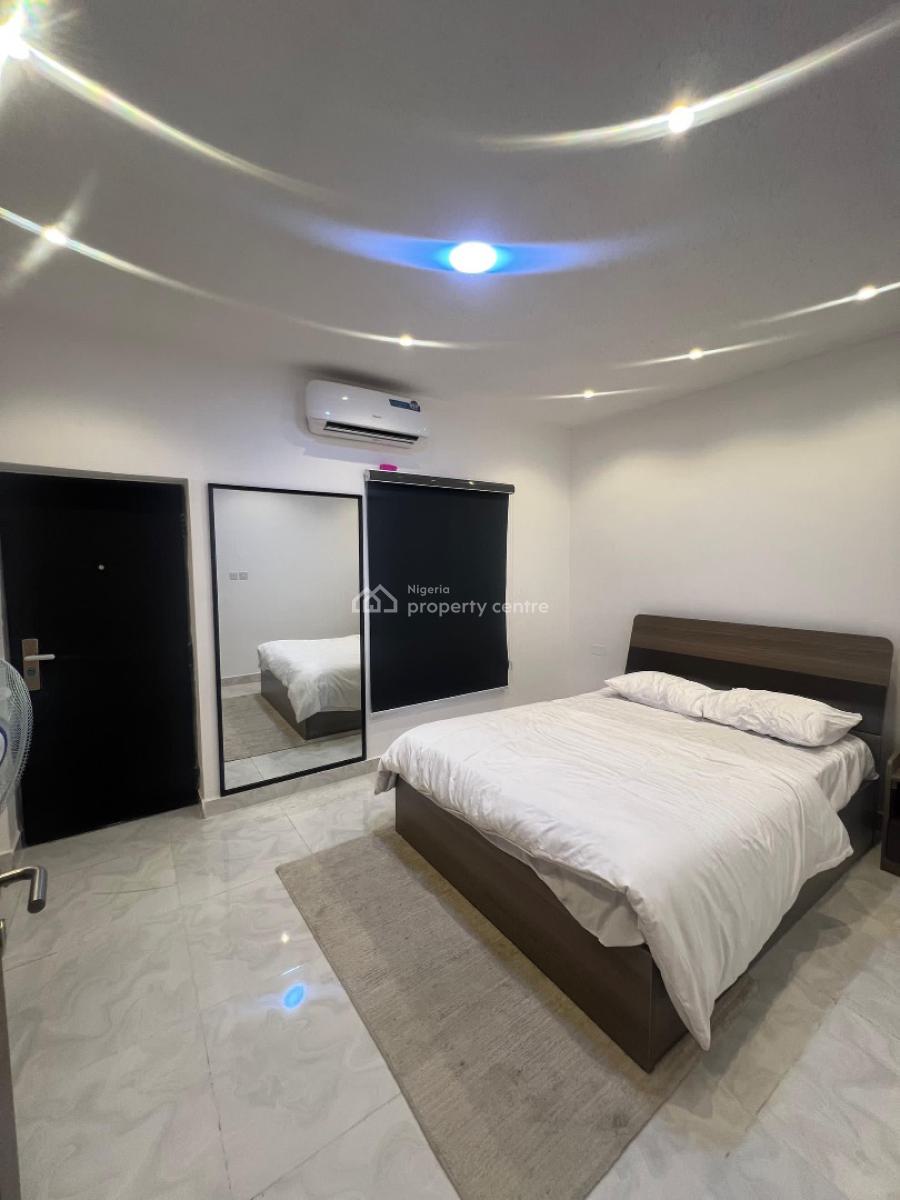 Life Luxury Exclusive     Serviced 1 Bedroom Apartment, Olivia Court,off Freedom Way, Lekki Phase 1, Lekki, Lagos, Mini Flat (room and Parlour) for Rent