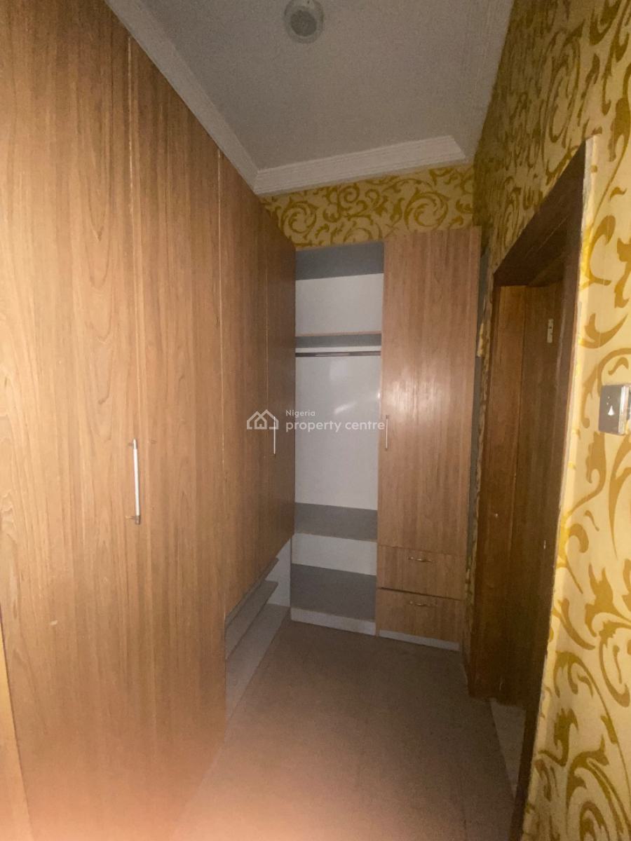 Relatively New 3 Bedroom Apartment, Millenuim Estate, Gbagada, Lagos, Flat / Apartment for Rent