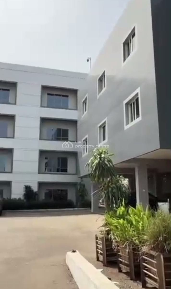 3 Floor Open Plan Commercial/office Building, Zone 4, Wuse, Abuja, Office Space for Rent