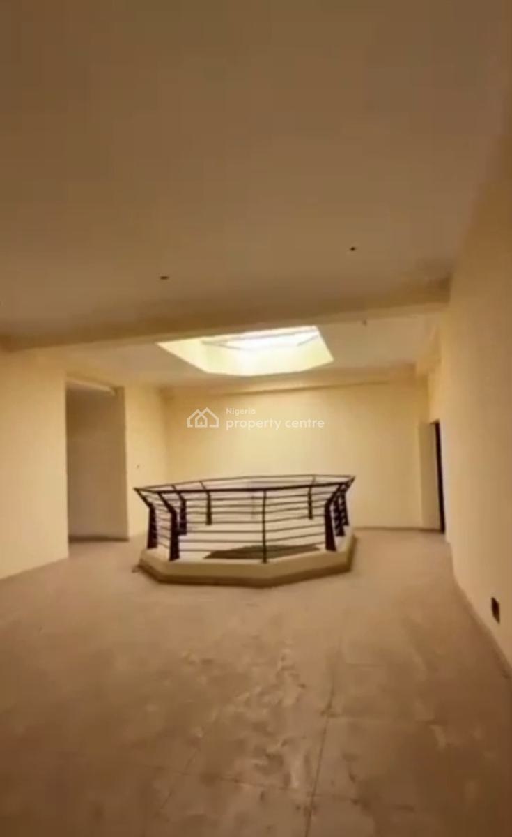 3 Floor Open Plan Commercial/office Building, Zone 4, Wuse, Abuja, Office Space for Rent