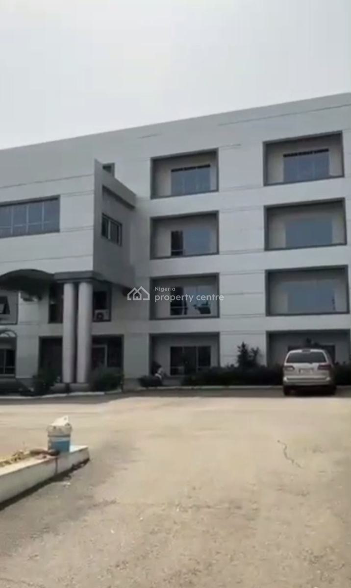 3 Floor Open Plan Commercial/office Building, Zone 4, Wuse, Abuja, Office Space for Rent