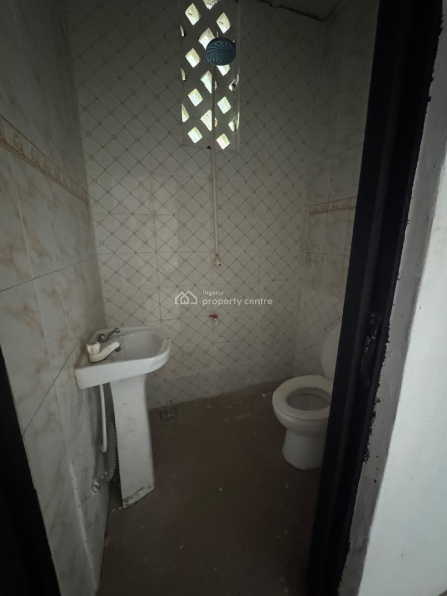 2 Bedroom Flat, Thomas Estate, Ajah, Lagos, Flat / Apartment for Rent