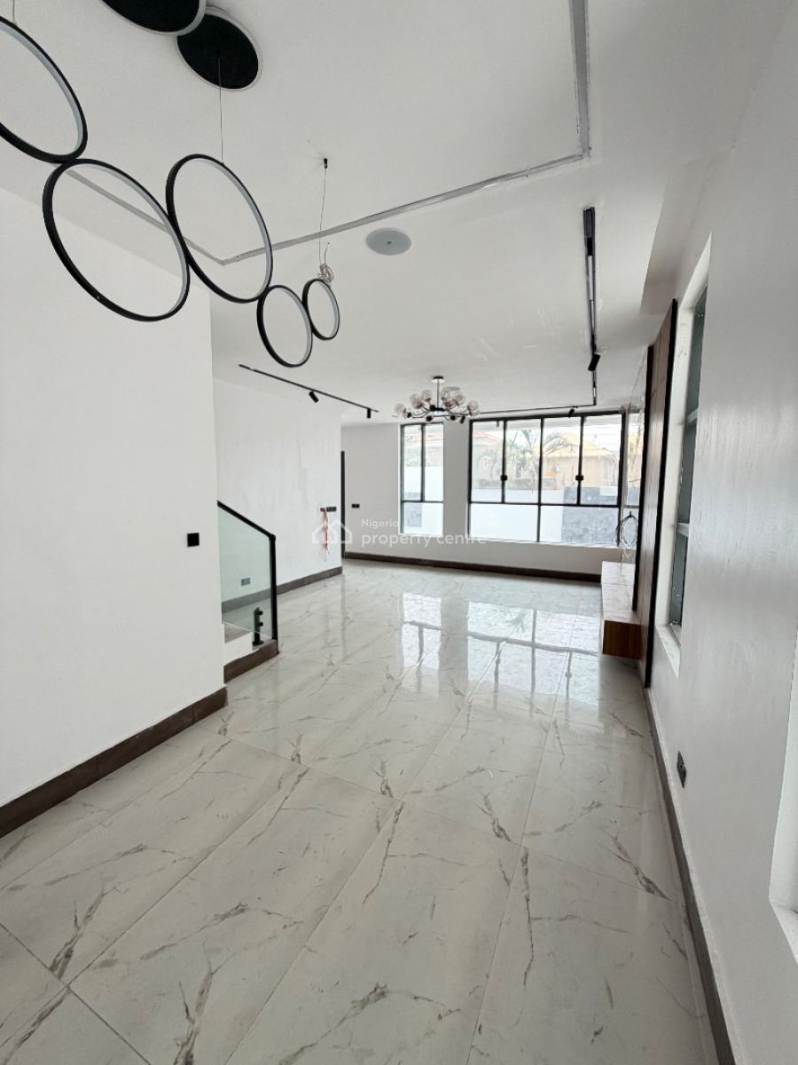 5 Bedroom Fully Detached House with Bq, Lekki Phase 1, Lekki, Lagos, Detached Duplex for Sale