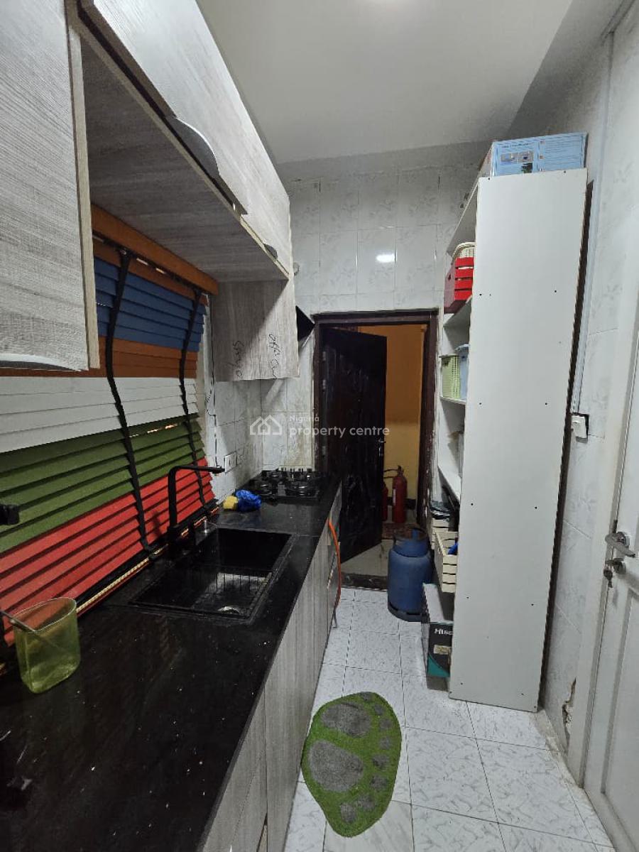 Beautiful 3 Bedroom Flat, Fashola Estate, Monastery Road, Sangotedo, Ajah, Lagos, Flat / Apartment for Sale