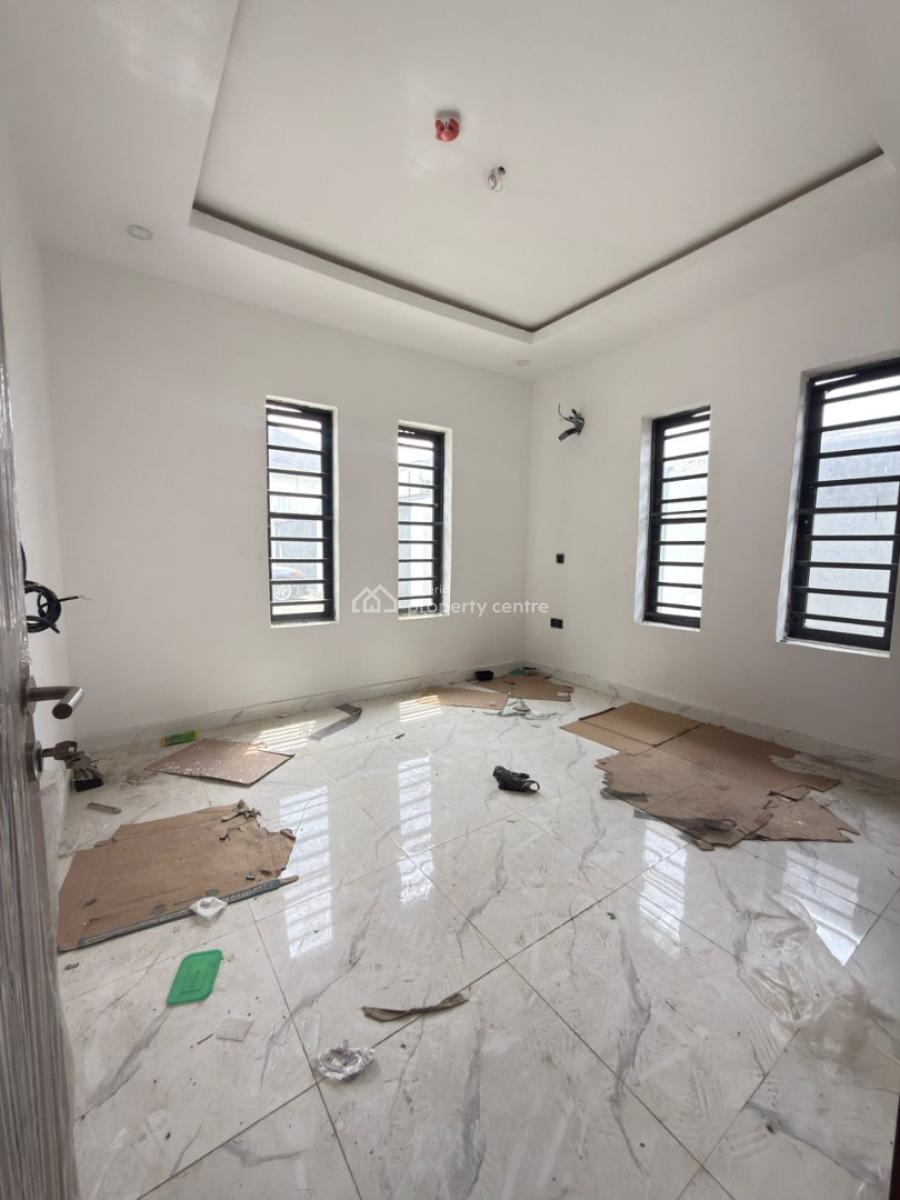 2 Bedroom Apartment, General Paint, Ajah, Lagos, Flat / Apartment for Sale