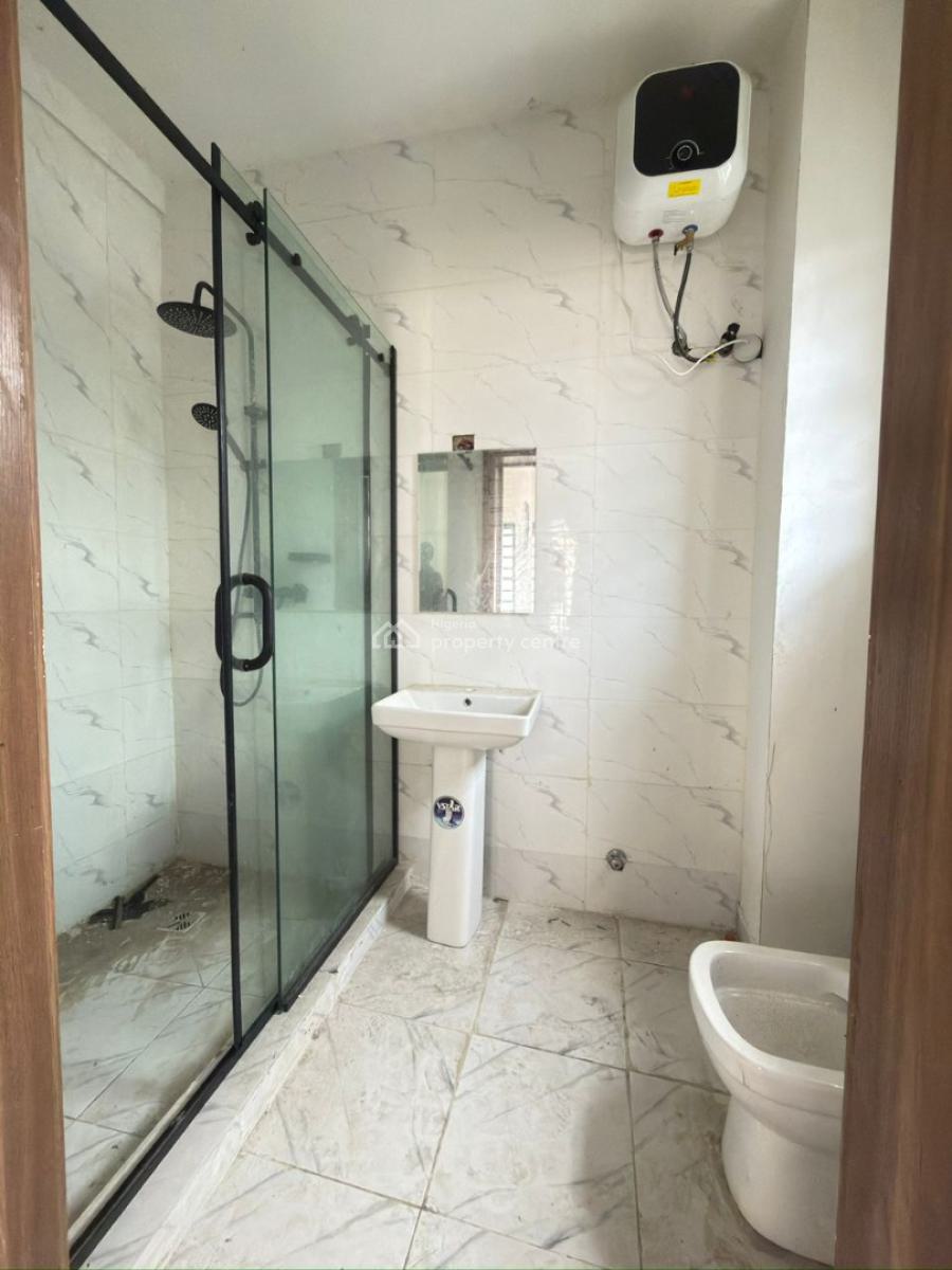 2 Bedroom Apartment, General Paint, Ajah, Lagos, Flat / Apartment for Sale