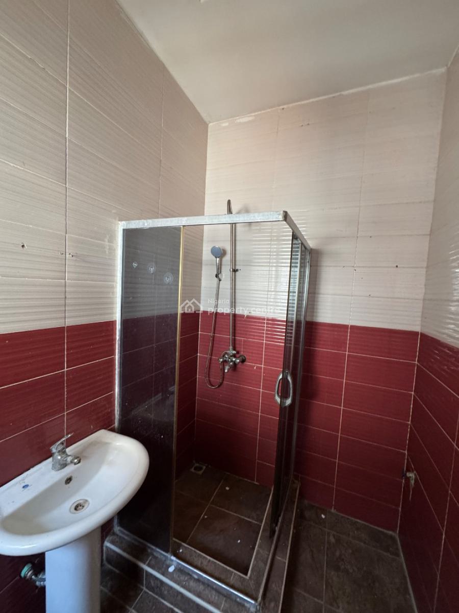 Lovely Spacious Self Contain, Idado, Lekki, Lagos, Self Contain (single Rooms) for Rent