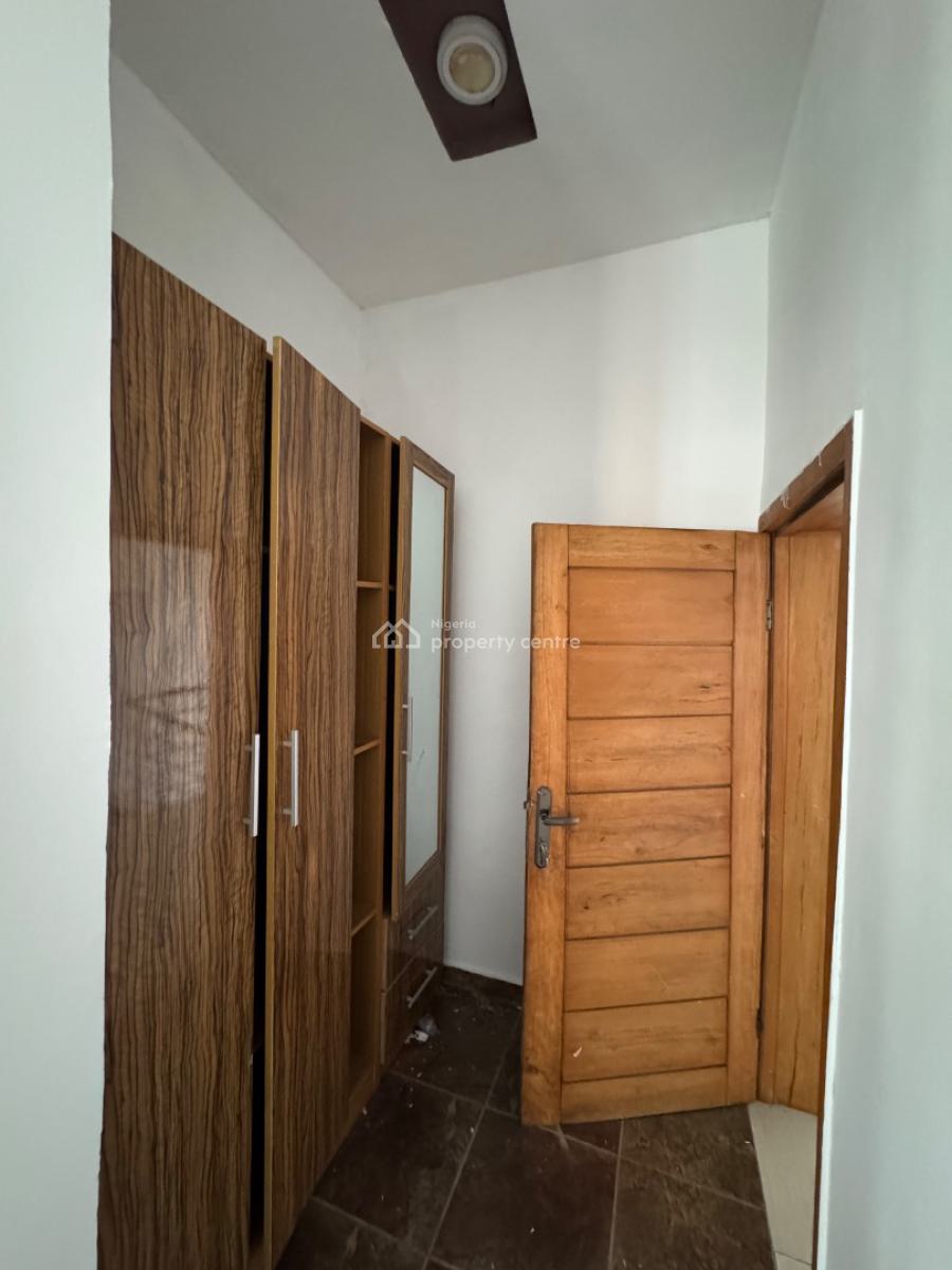 Lovely Spacious Self Contain, Idado, Lekki, Lagos, Self Contain (single Rooms) for Rent