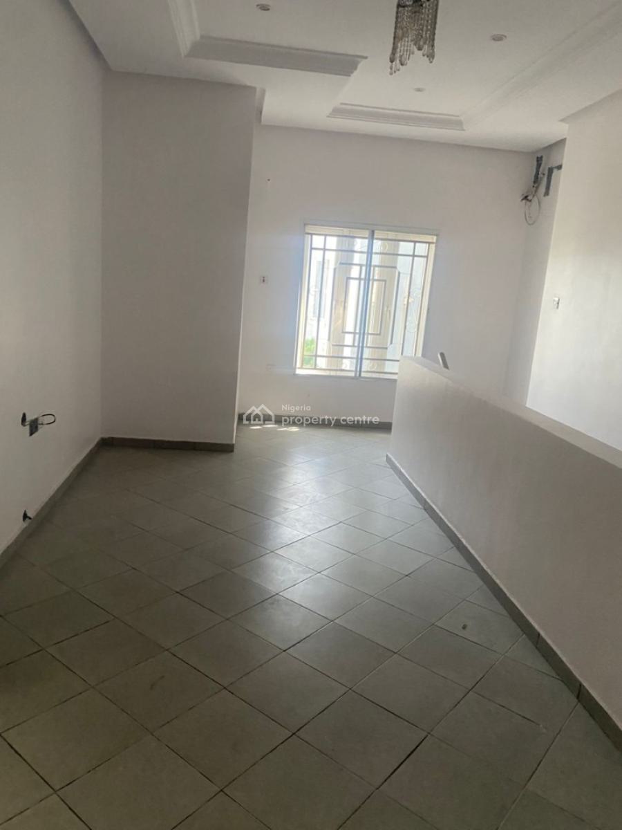 3 Bedrooms with Bq, Lekkki Phase 1, Lekki, Lagos, Terraced Duplex for Rent