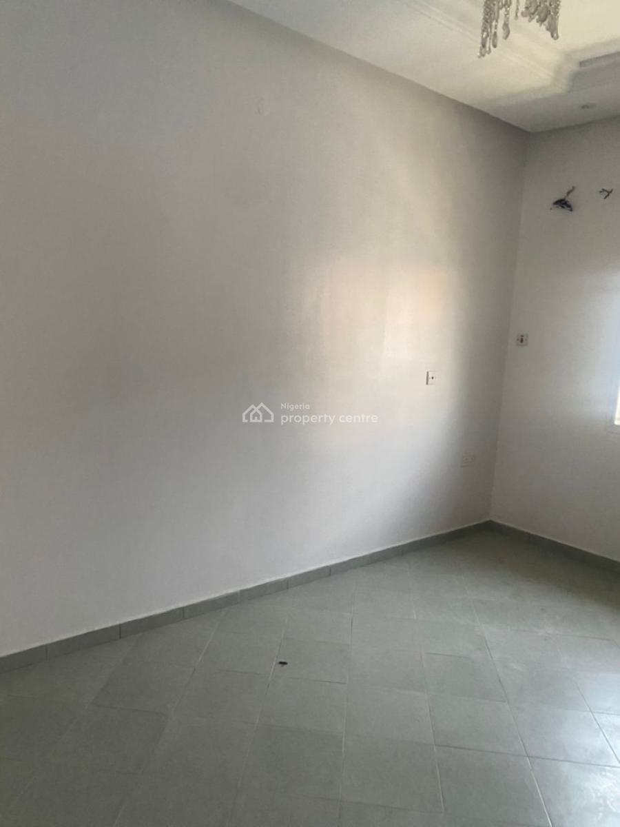 3 Bedrooms with Bq, Lekkki Phase 1, Lekki, Lagos, Terraced Duplex for Rent